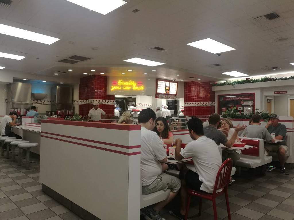 In-N-Out Burger | restaurant | 2740 N Central Expy, Plano, TX 75074, USA | 8007861000 OR +1 800-786-1000