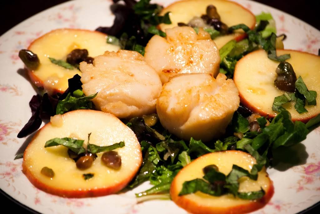 Bobs Train | restaurant | 2211 Fruitville Rd, Sarasota, FL 34237, USA | 9413215643 OR +1 941-321-5643