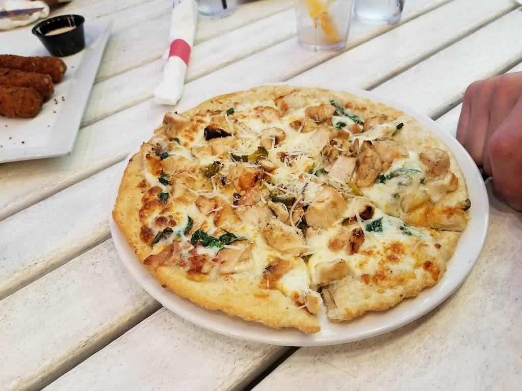 The Handsome Hobo Pizzeria | restaurant | 1437 Whitehall Rd, Muskegon, MI 49445, USA | 2317190123 OR +1 231-719-0123