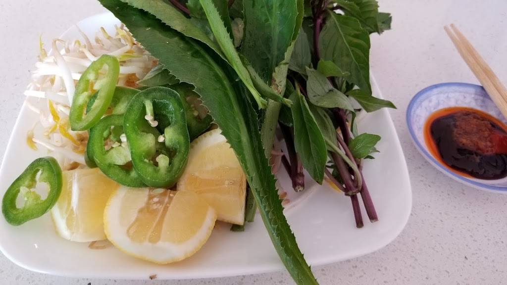 PHO H&H | restaurant | 91-710 Farrington Hwy, Kapolei, HI 96707, USA | 8086741188 OR +1 808-674-1188