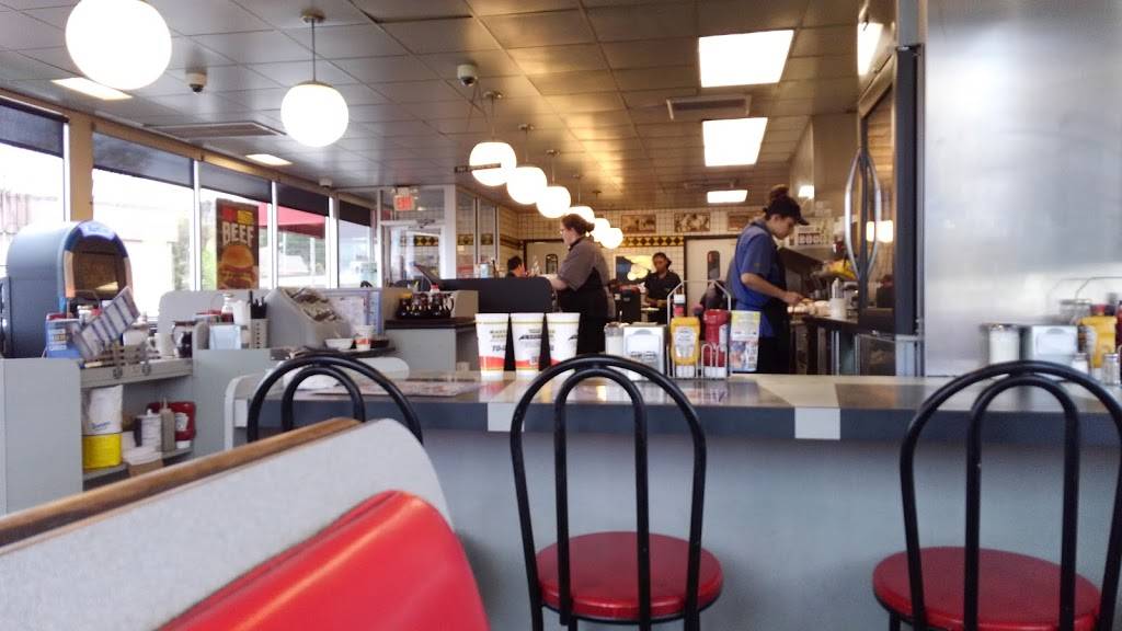 Waffle House | meal takeaway | 2965 Pelham Pkwy, Pelham, AL 35124, USA | 2056209684 OR +1 205-620-9684