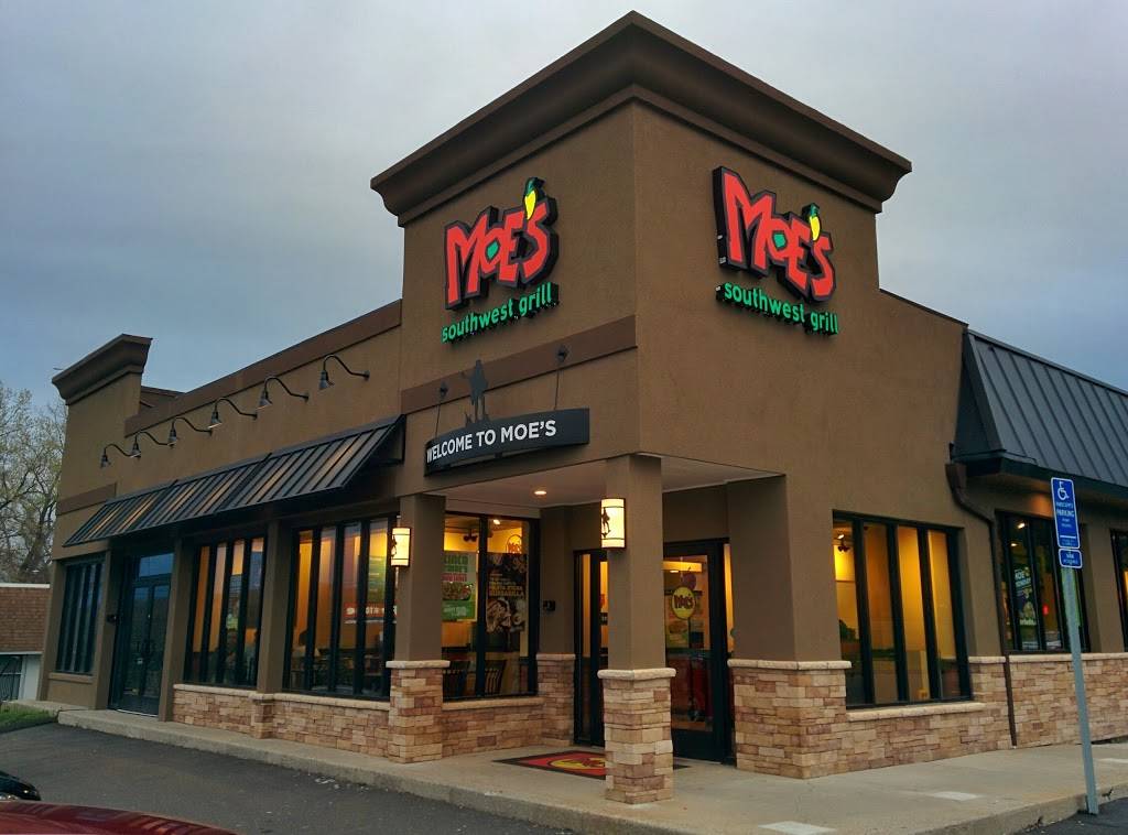 Moes Southwest Grill | restaurant | 174 Federal Rd, Brookfield, CT 06804, USA | 2038850748 OR +1 203-885-0748