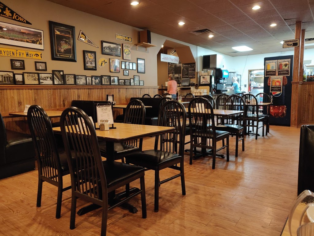 Tasos Steak House | restaurant | 109 High Ave W, Oskaloosa, IA 52577, USA | 6416733462 OR +1 641-673-3462