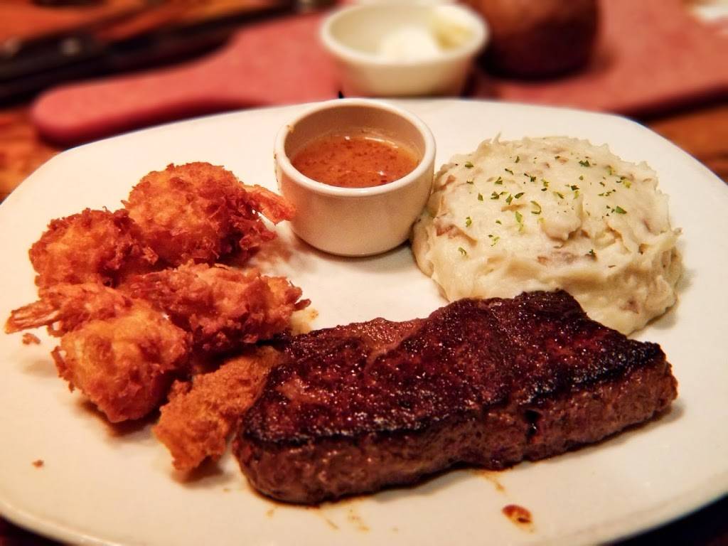 Outback Steakhouse | restaurant | 2066 S Abilene St, Aurora, CO 80014, USA | 3036959600 OR +1 303-695-9600