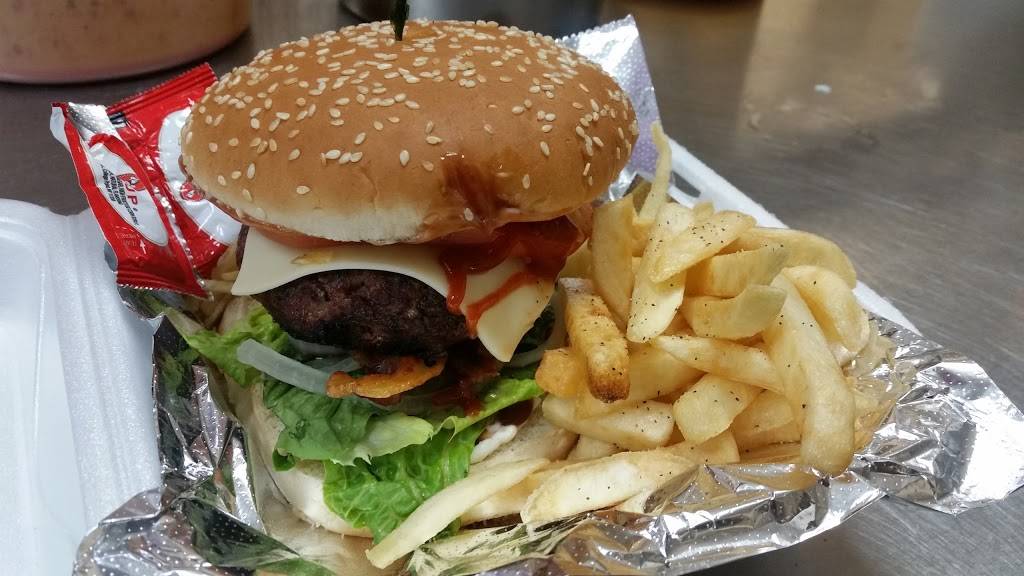 La Mia Pizza Wings | restaurant | 4040 W 12th Ave #4106, Hialeah, FL 33012, USA | 7864017779 OR +1 786-401-7779