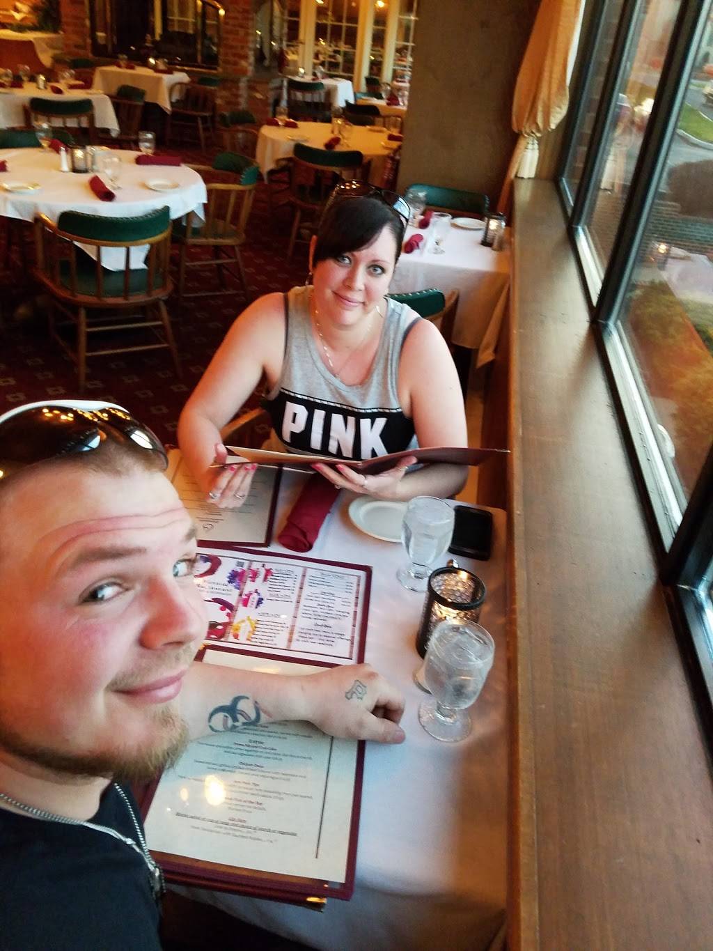 Fireside Restaurant & Lounge | night club | 1716 Underpass Way, Hagerstown, MD 21740, USA | 3017334800 OR +1 301-733-4800