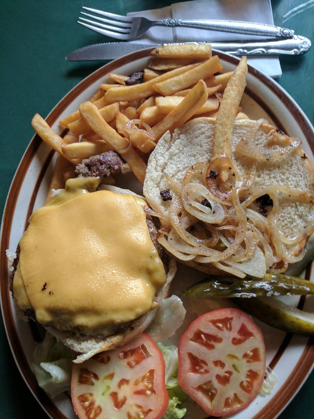 Robin Hood Diner | restaurant | Rock Ave, Livingston Manor, NY 12758, USA | 8454394404 OR +1 845-439-4404