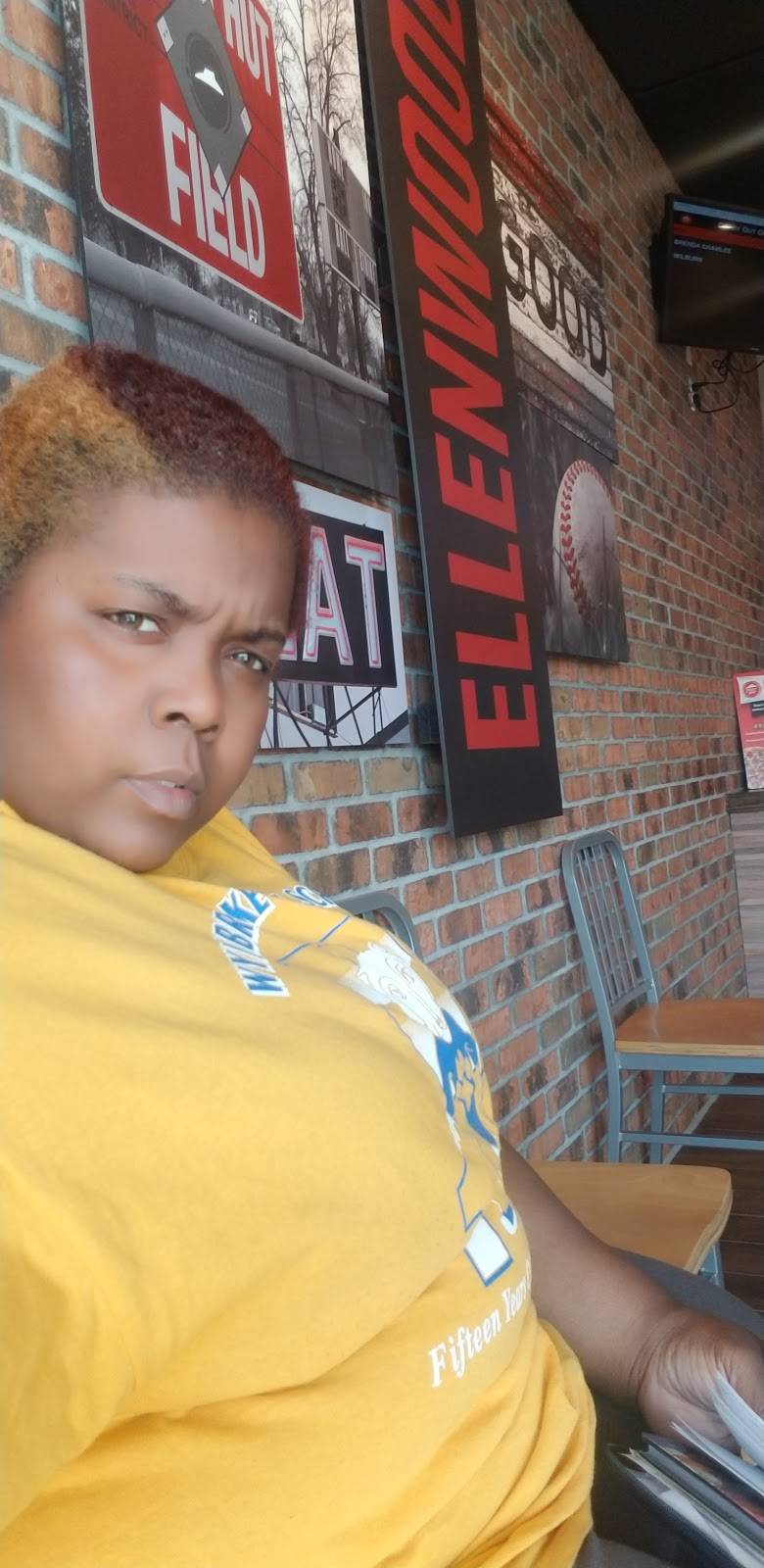 Pizza Hut | meal takeaway | 2800 E Atlanta Rd, Ellenwood, GA 30294, USA | 6789400498 OR +1 678-940-0498