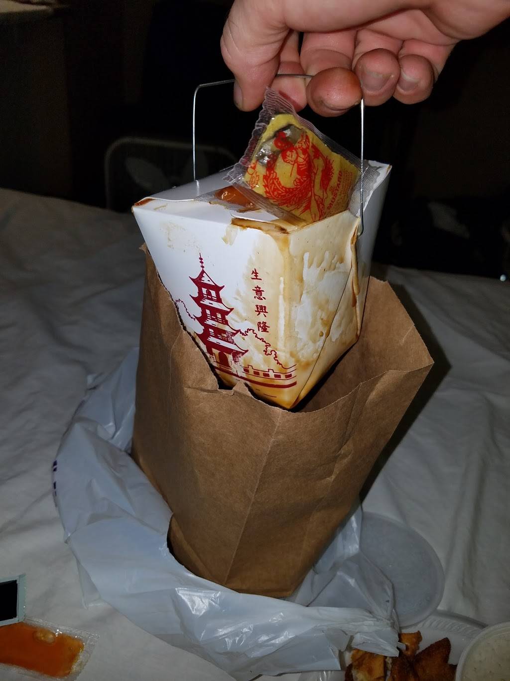 Sinos Inn | restaurant | 14245 Centreville Square, Centreville, VA 20121, USA | 7038188989 OR +1 703-818-8989