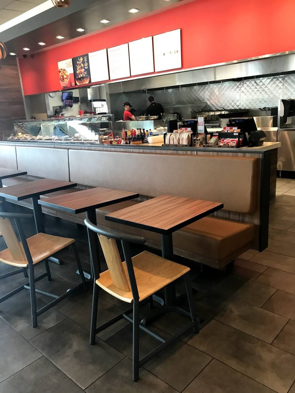 Panda Express | restaurant | 6910 S Broadway Ave, Tyler, TX 75703, USA | 9039390071 OR +1 903-939-0071