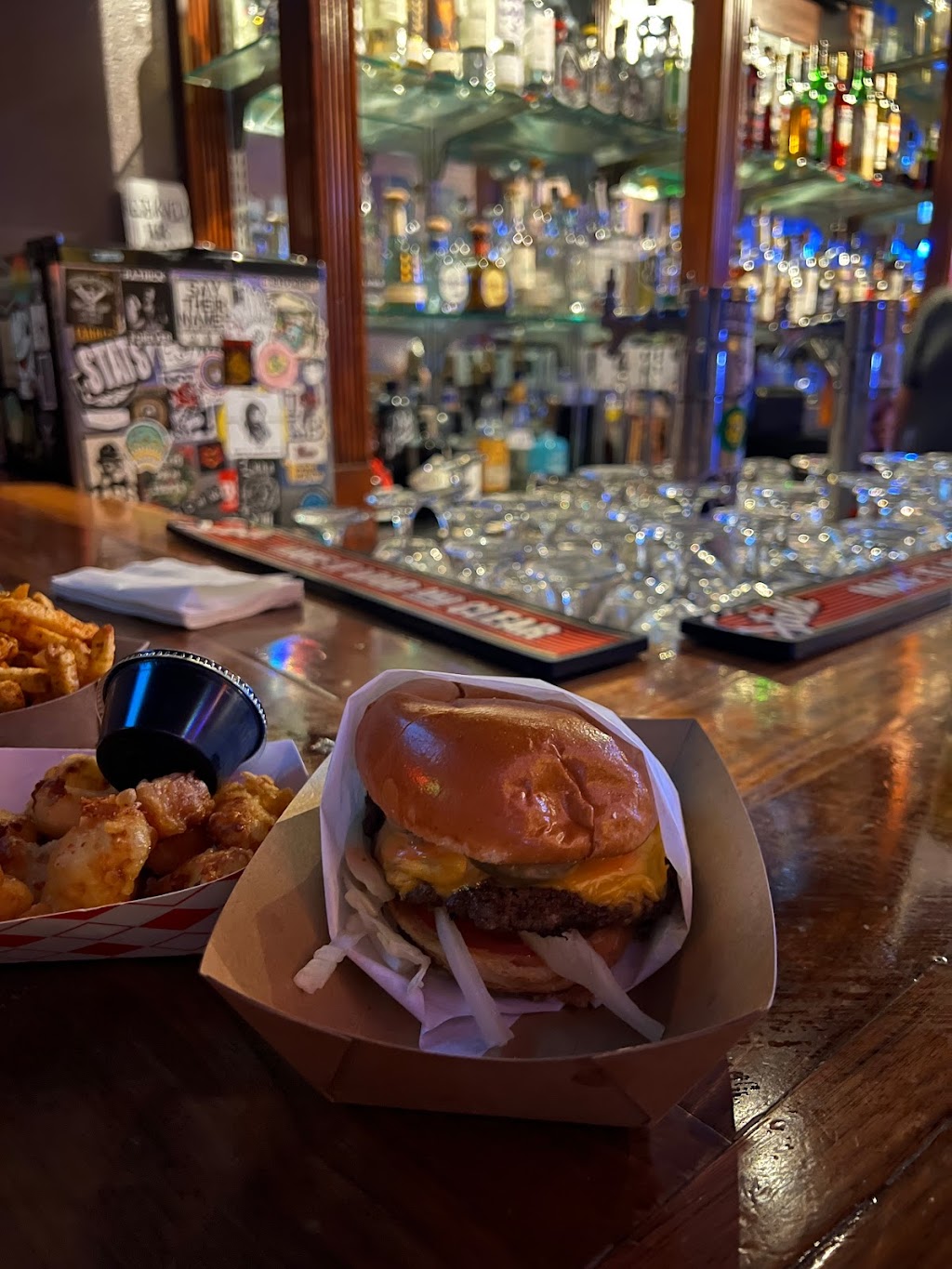 The Stache Bar | restaurant | 941 E 4th St, Long Beach, CA 90802, USA | 5626062529 OR +1 562-606-2529