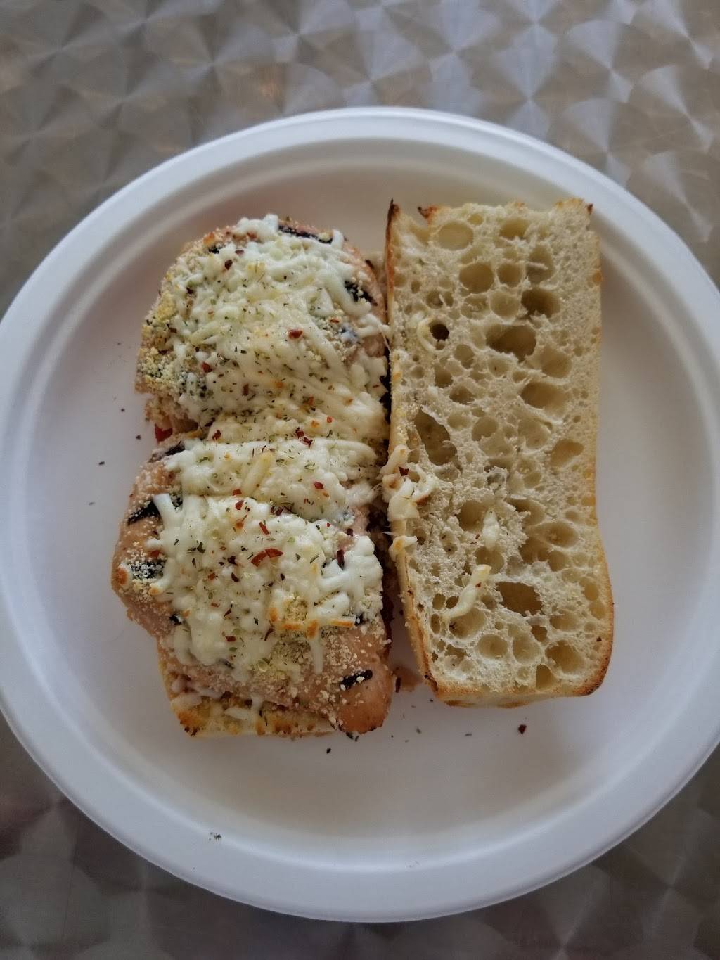 PZA | restaurant | 1000 Airport Parkway Private, Ottawa, ON K1V 9B4, Canada | 6132482000 OR +1 613-248-2000