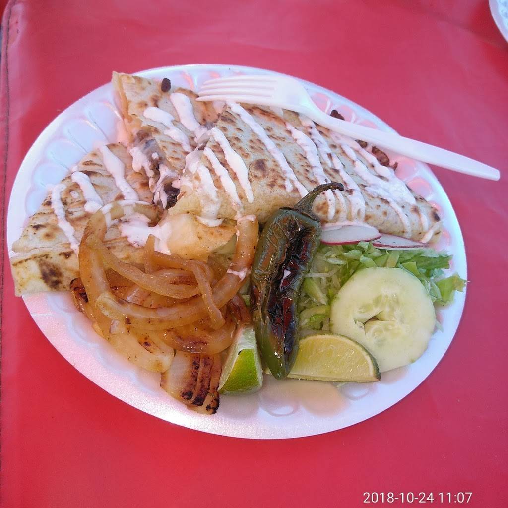El Quiche Pupusas #2 | restaurant | 8946 N 7th St, Phoenix, AZ 85020, USA | 6024737401 OR +1 602-473-7401