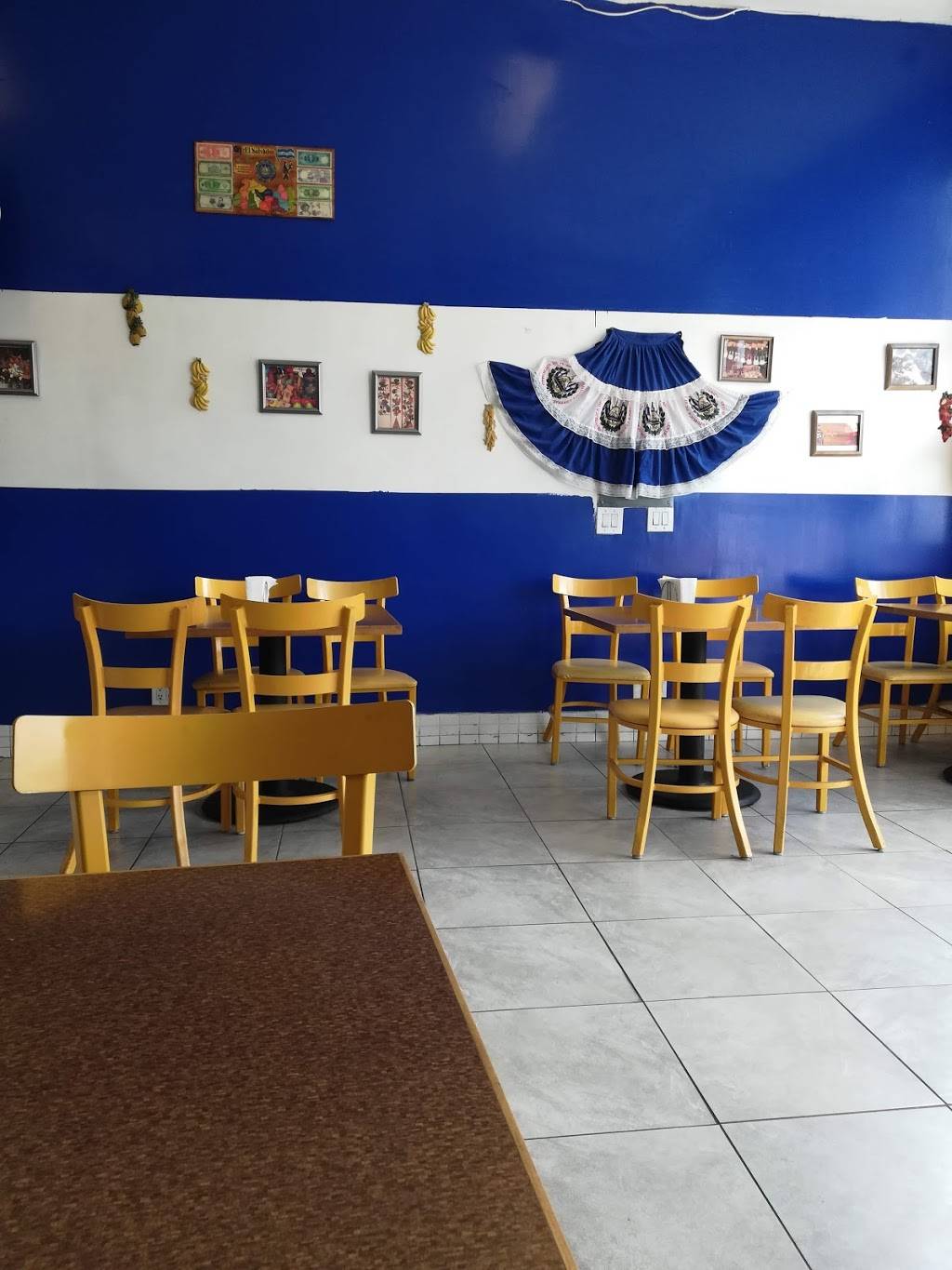 Pupuseria Sabor El Salvador | restaurant | 529 Rosecrans Ave, Compton, CA 90222, USA | 4242212415 OR +1 424-221-2415