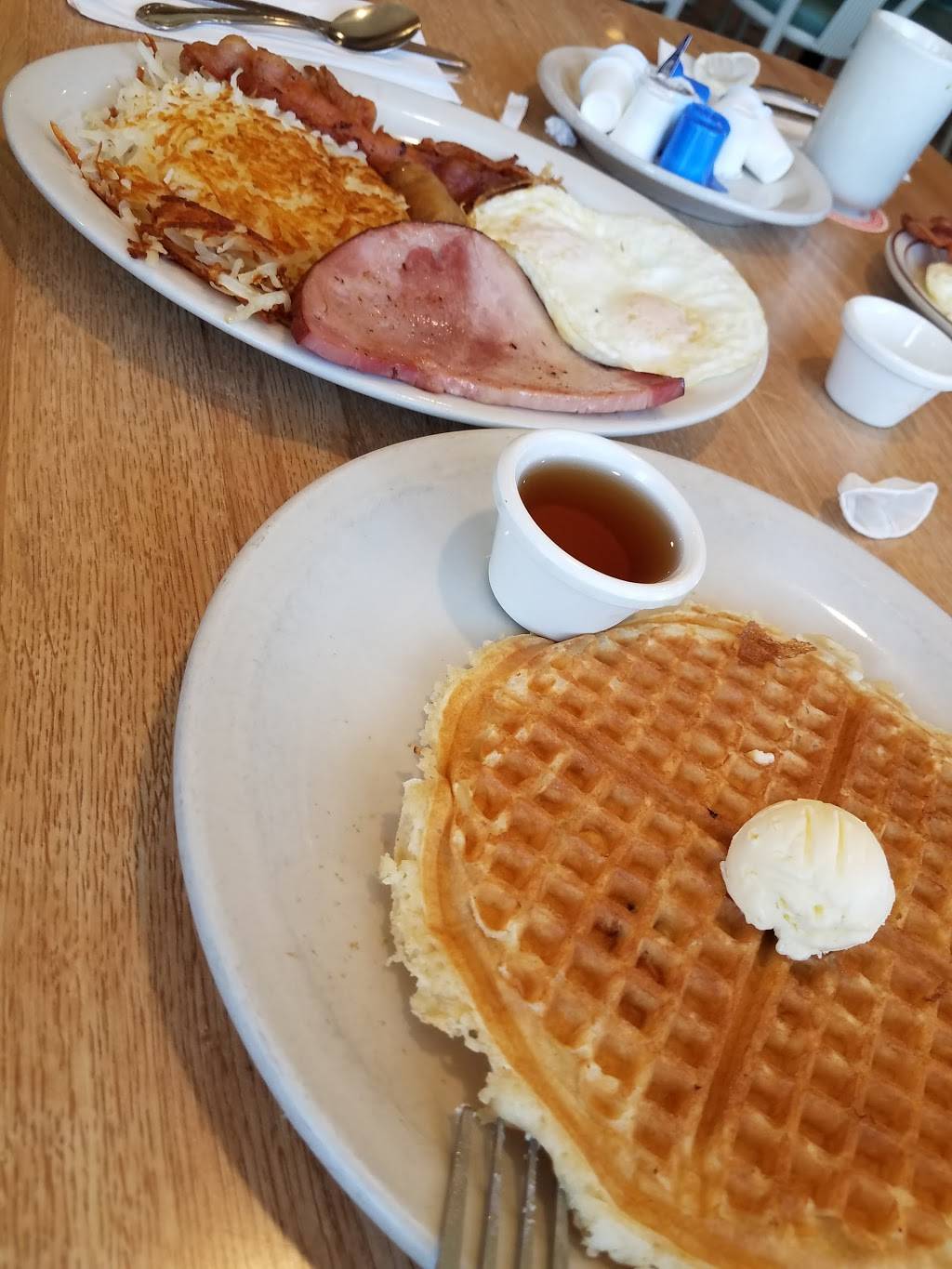 Spires Restaurant | restaurant | 1107, 1935 E Del Amo Blvd, Long Beach, CA 90807, USA | 5624235956 OR +1 562-423-5956