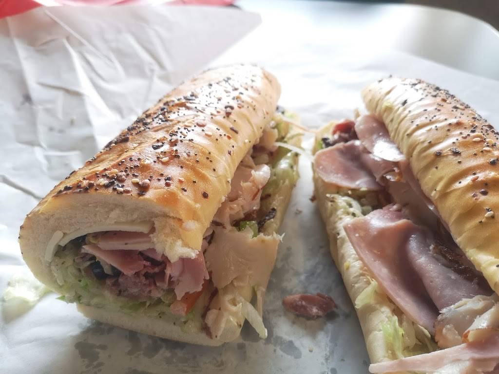 DiBellas Subs | restaurant | 1420 Niagara Falls Blvd, Tonawanda, NY 14150, USA | 7163322418 OR +1 716-332-2418