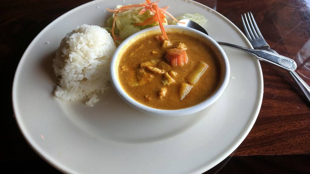 Cha Thai Restaurant | restaurant | 1520 W Chapman Ave, Orange, CA 92868, USA | 7149783905 OR +1 714-978-3905