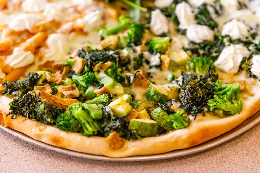 Capios Pizzeria & Restaurant | restaurant | 1259 Middle Country Rd, Middle Island, NY 11953, USA | 6313455454 OR +1 631-345-5454