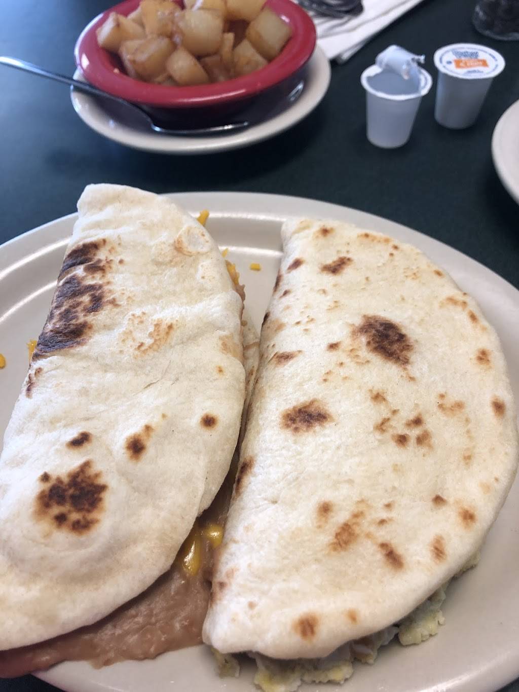 Cristans Tacos | restaurant | 8054 Midcrown Dr, San Antonio, TX 78218, USA | 2106572211 OR +1 210-657-2211