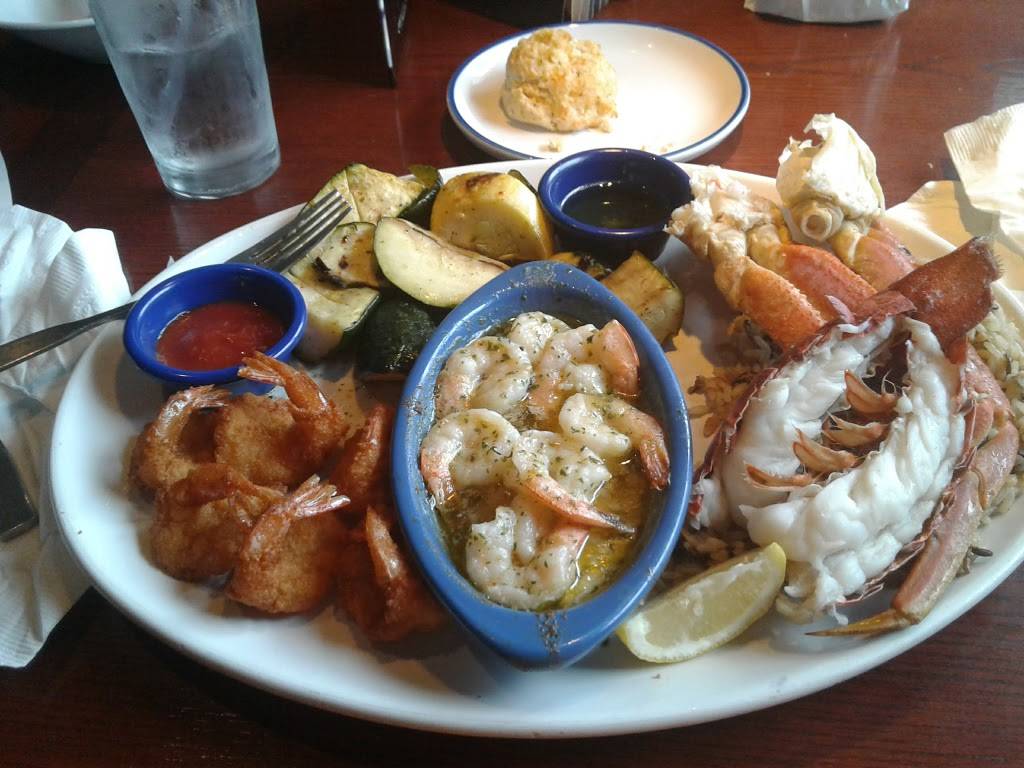 Red Lobster | restaurant | 2090 Lincoln Hwy E, Lancaster, PA 17602, USA | 7172911147 OR +1 717-291-1147