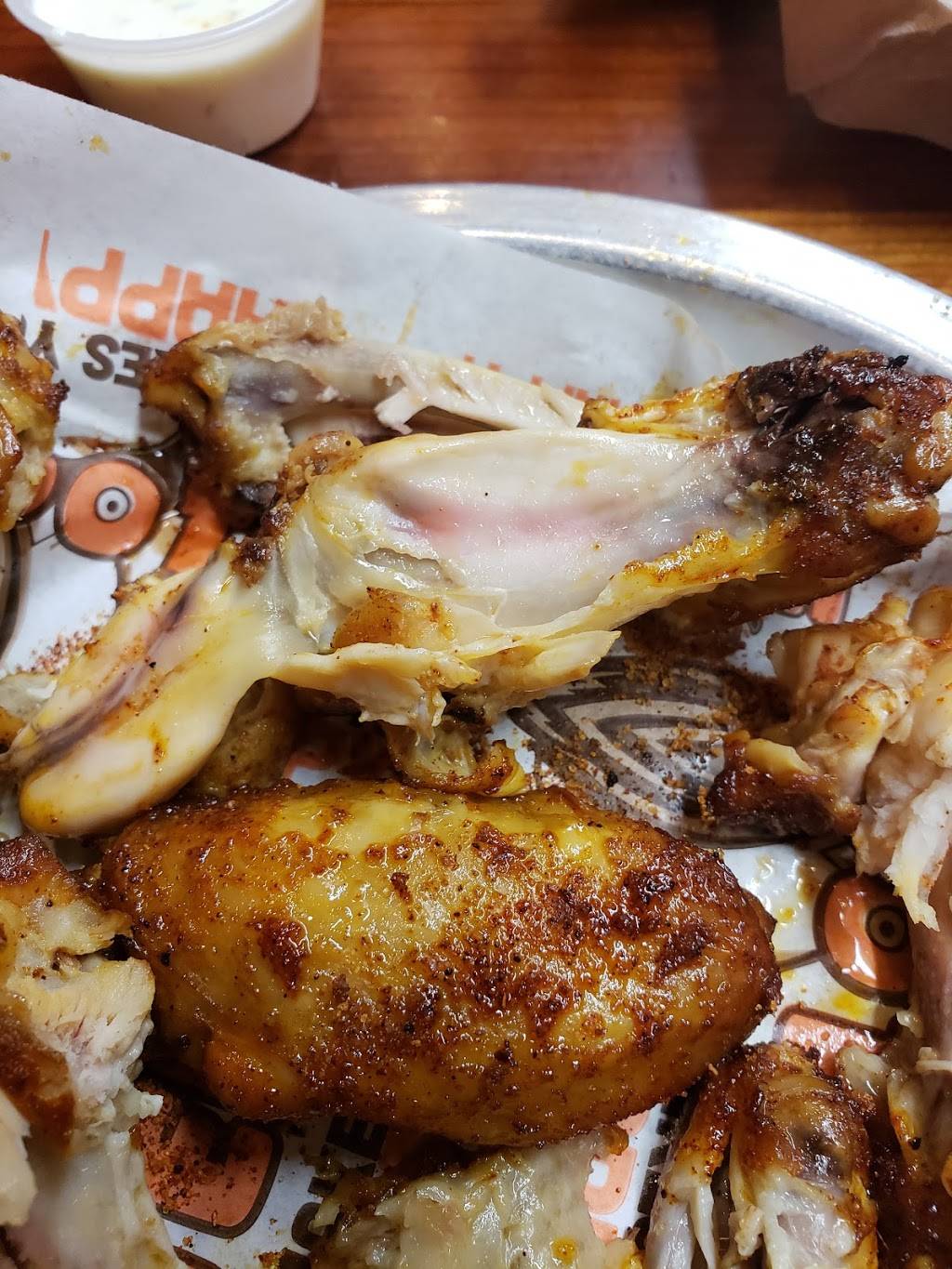 Hooters | restaurant | 1776 Gause Blvd, Slidell, LA 70461, USA | 9852884042 OR +1 985-288-4042