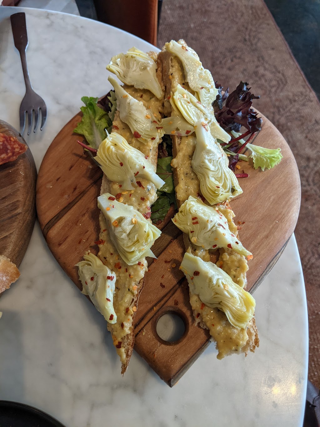 Buck and Board | restaurant | 100 W 5th St, Columbia, TN 38401, USA | 9316983951 OR +1 931-698-3951