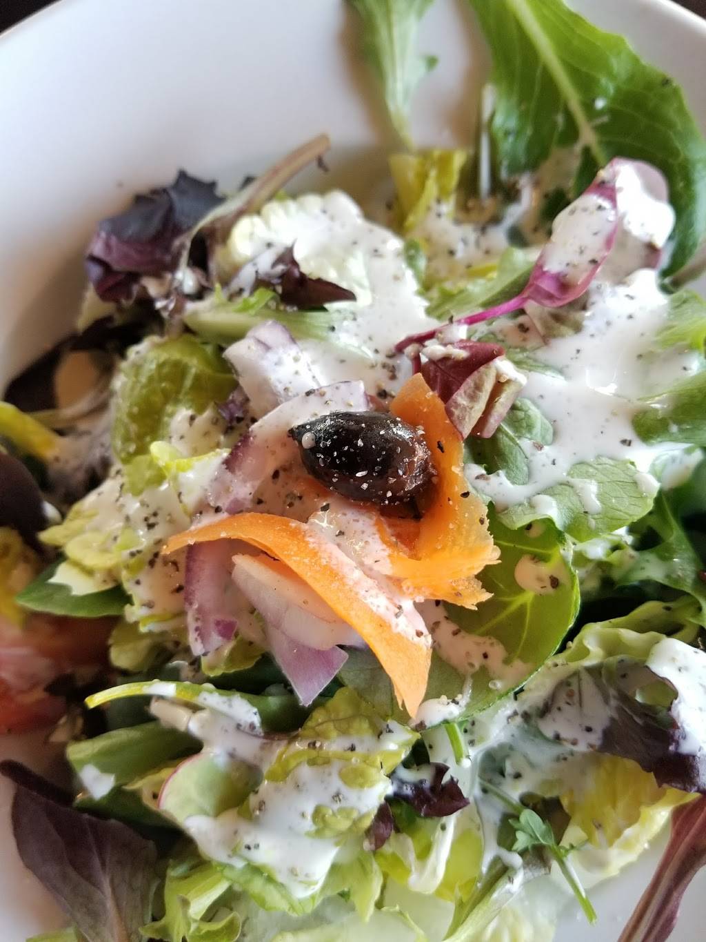 Sals Gilbert Pizza | restaurant | 1150 S Gilbert Rd, Gilbert, AZ 85296, USA | 4806332226 OR +1 480-633-2226