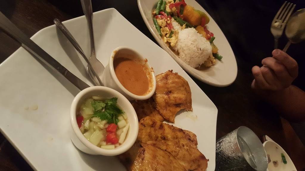 Angelinos Trattoria | meal delivery | 4386 Lankershim Blvd, North Hollywood, CA 91602, USA | 8187695241 OR +1 818-769-5241