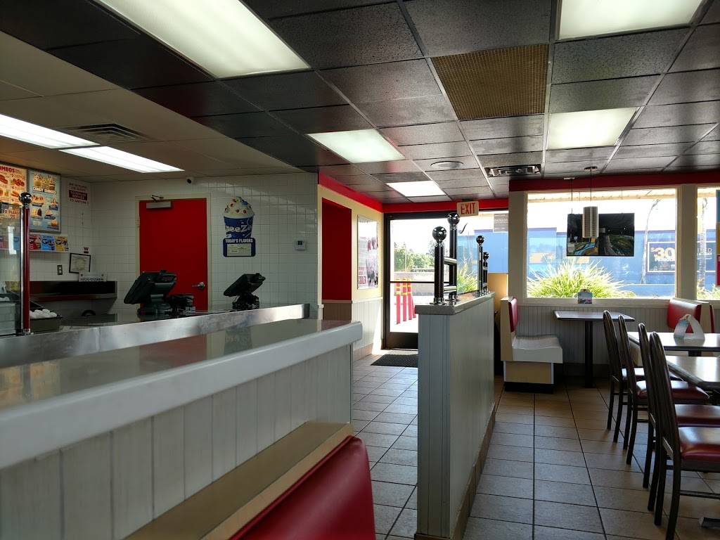 Wienerschnitzel | restaurant | 4044 Ming Ave, Bakersfield, CA 93309, USA | 6613975351 OR +1 661-397-5351
