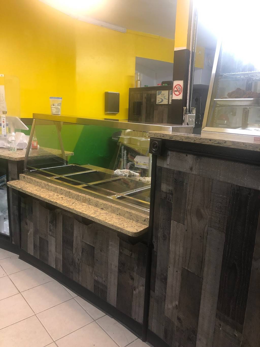 Jammin Jamaican Cuisine | restaurant | 611 Washington Ave, New Haven, CT 06519, USA | 2038217938 OR +1 203-821-7938