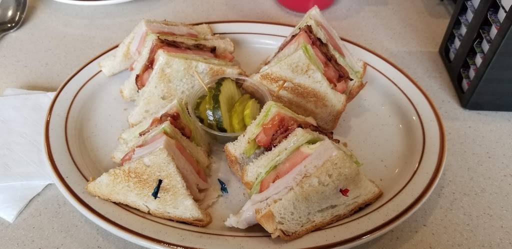 Leos Coney Island | restaurant | 193 S Livernois Rd, Rochester Hills, MI 48307, USA | 2486016200 OR +1 248-601-6200