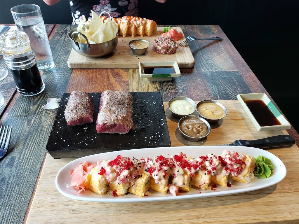 ToBiko | restaurant | 219 Boulevard Maloney O, Gatineau, QC J8T 3V9, Canada | 8198939399 OR +1 819-893-9399