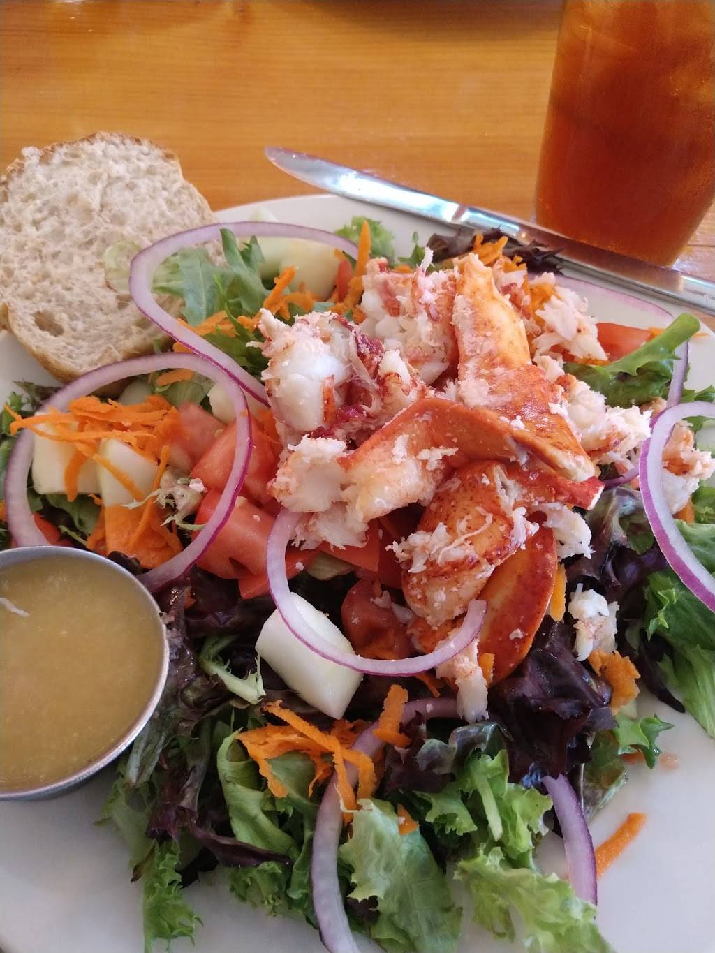 Nancys Cafe & Catering | meal takeaway | 1151 US-1, Cape Neddick, ME 03902, USA | 2073635557 OR +1 207-363-5557