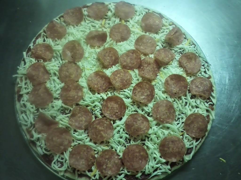 Dodger Bowl Lanes, Lounge, Banquet & Catering, Bowling Pro Shop | night club | 318 King St, Dodgeville, WI 53533, USA | 6089352595 OR +1 608-935-2595