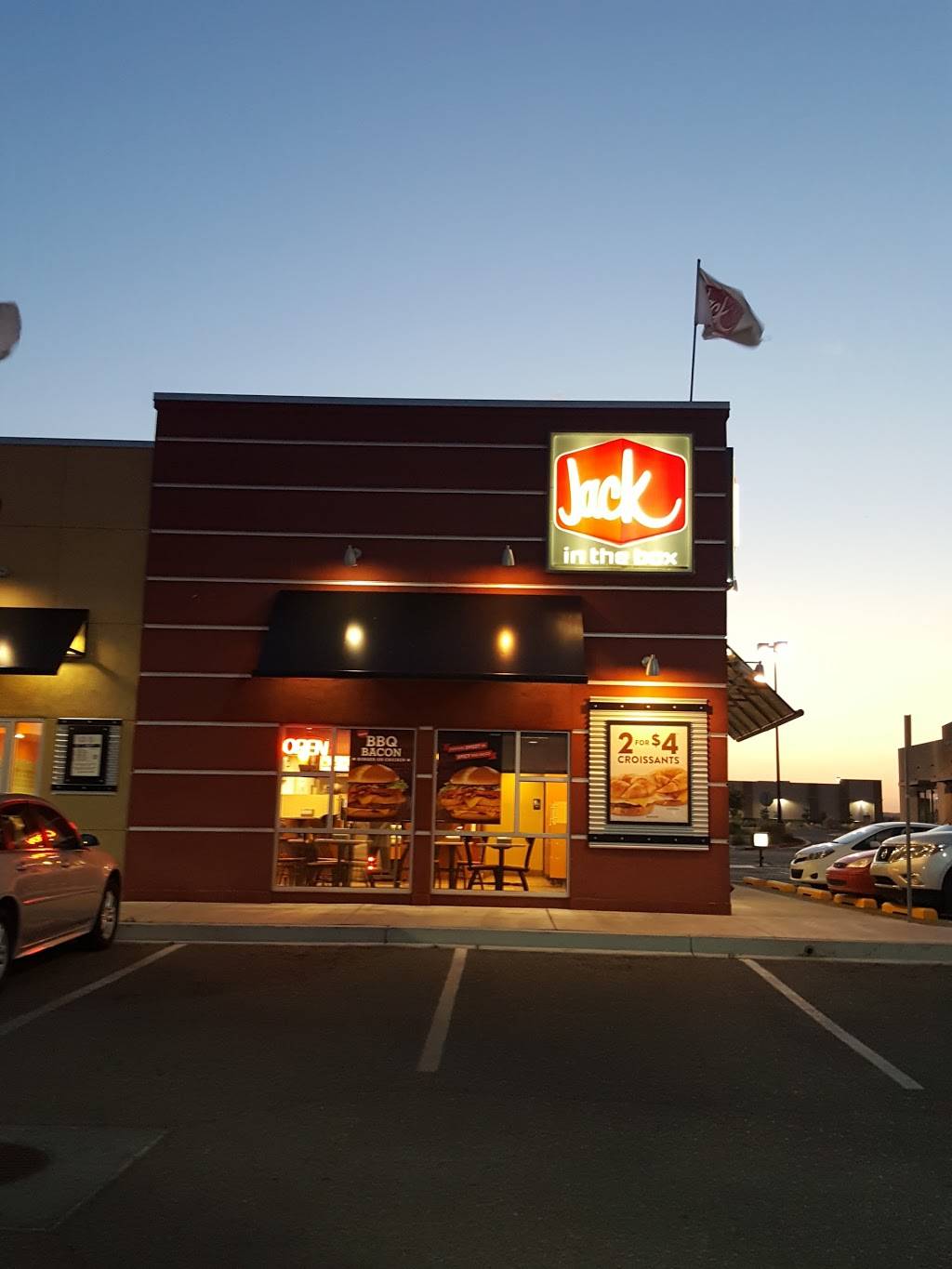 Jack in the Box | restaurant | 3609 NM-528 Ne, Rio Rancho, NM 87144, USA | 5057712100 OR +1 505-771-2100