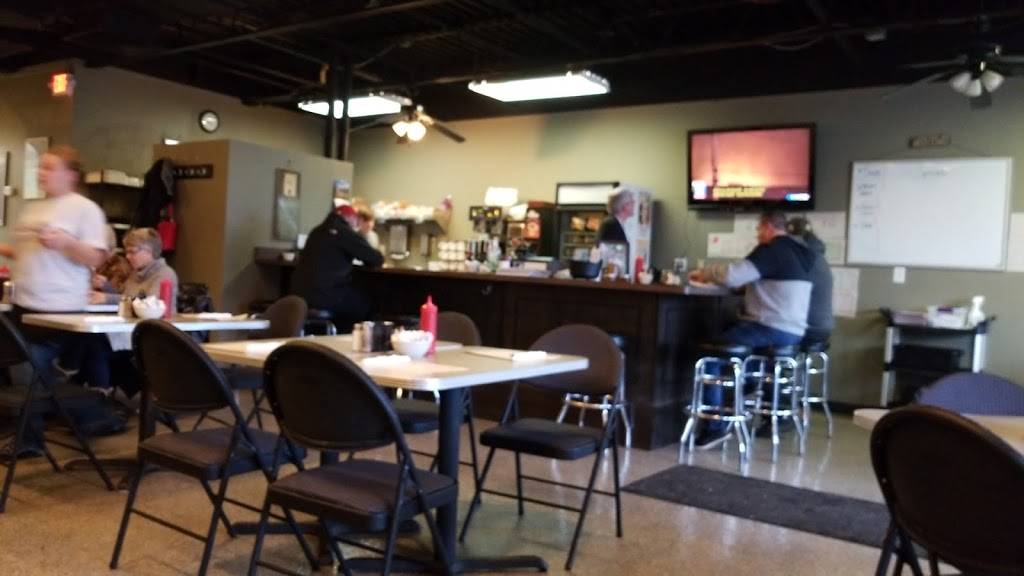 Washington Street Diner | restaurant | 4507, 8233 E Washington St, Chagrin Falls, OH 44023, USA | 4405430436 OR +1 440-543-0436