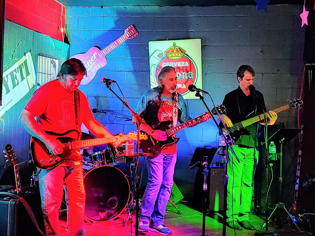 The Spot Bar and Grill | restaurant | 4818 Dacoma St at, Houston, TX 77092, USA | 7138644485 OR +1 713-864-4485