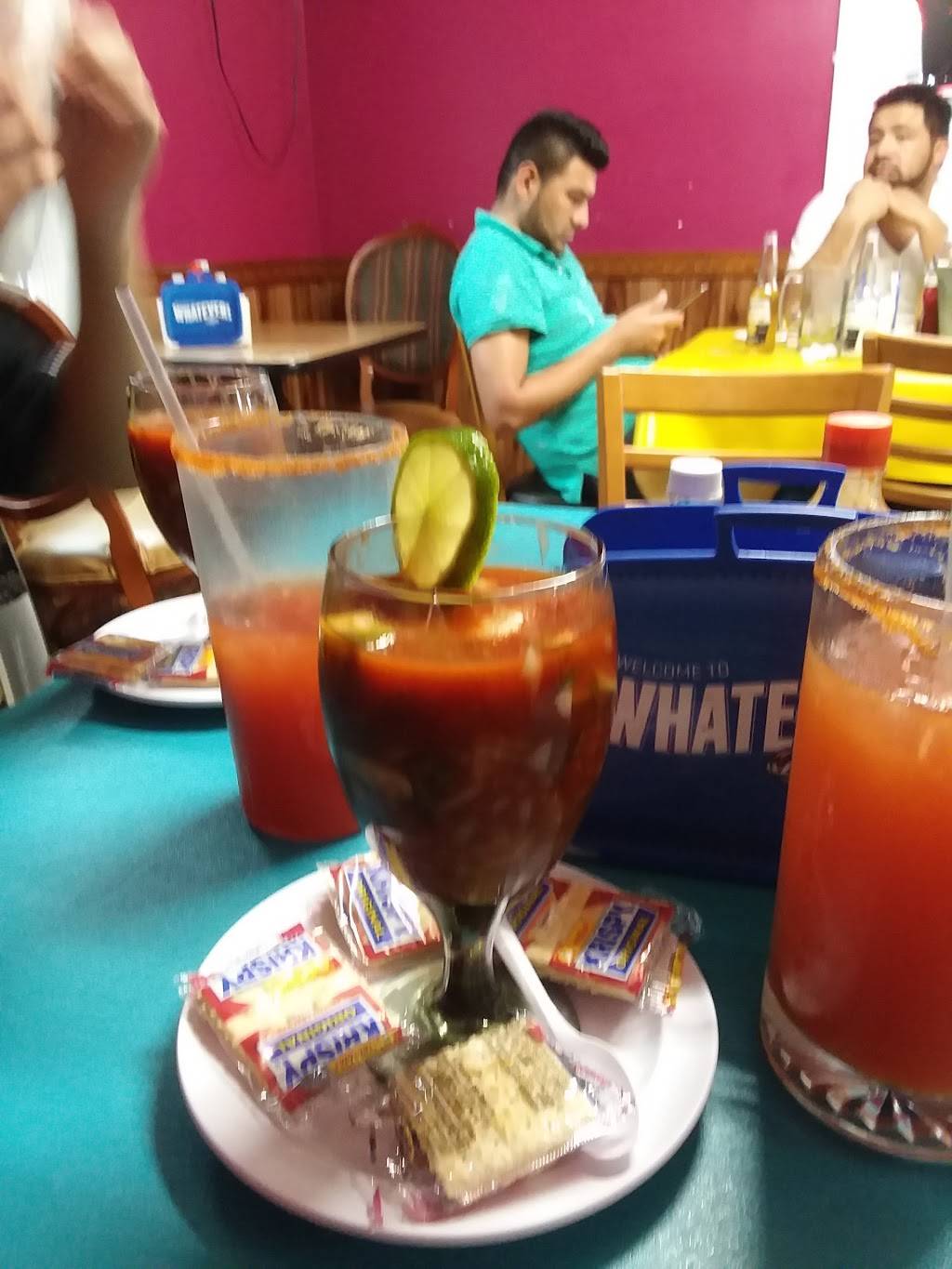 El Taco Azteca | restaurant | 5014 Edmonston Rd, Rogers Heights, MD 20781, USA | 3018644770 OR +1 301-864-4770