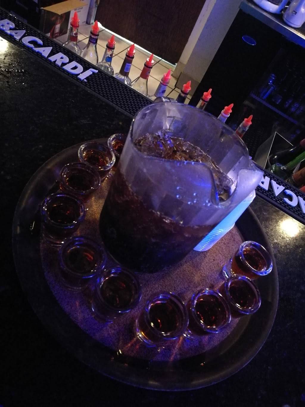 The Street Bar and Restaurant | restaurant | 3554 SE 82nd Ave, Portland, OR 97266, USA | 5037194343 OR +1 503-719-4343