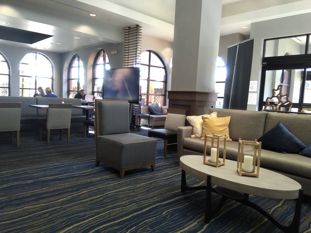 Valle Eatery + Bar | restaurant | 1201 N H St, Lompoc, CA 93436, USA | 8057351880 OR +1 805-735-1880