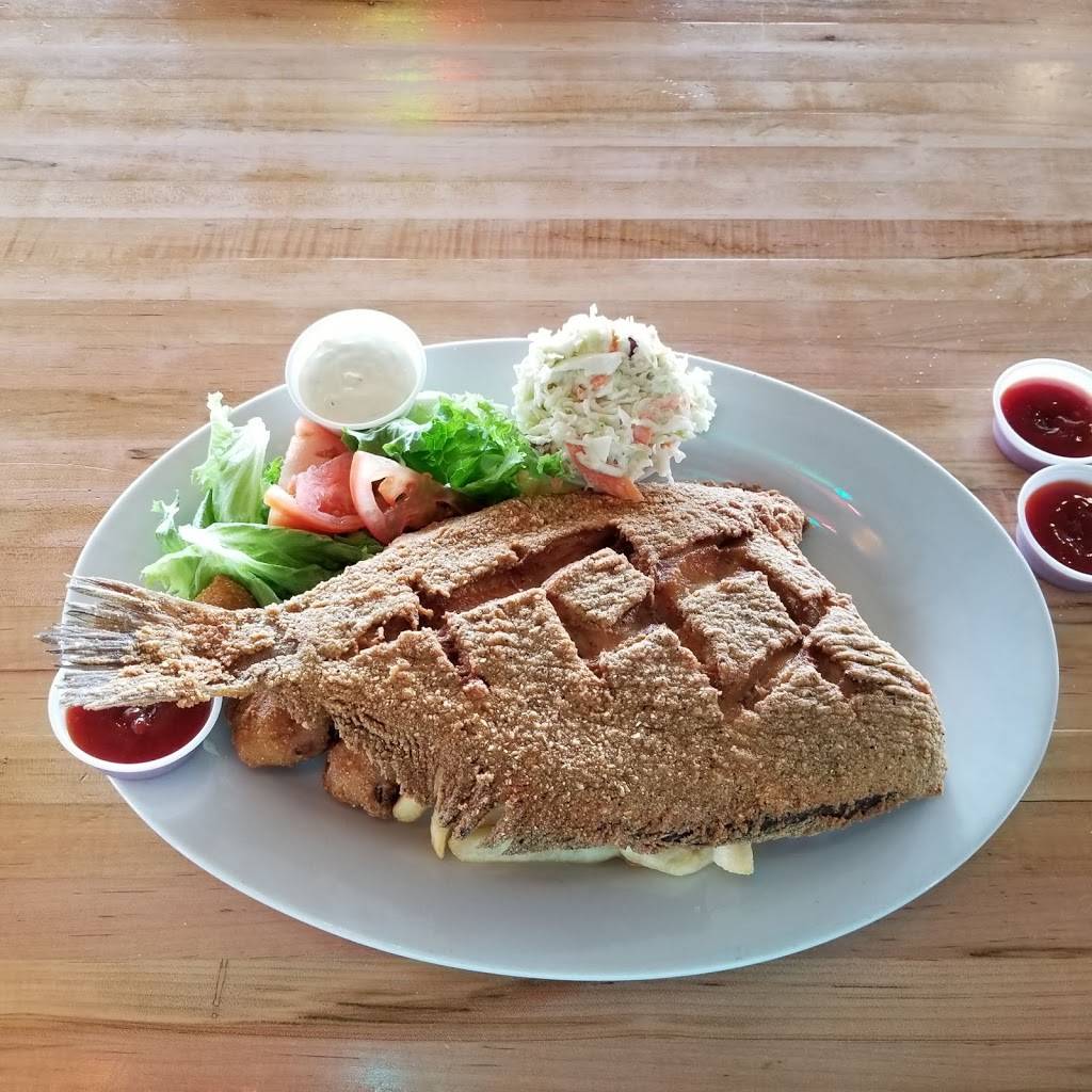 Bennos On the Beach | restaurant | 1200 Seawall Blvd, Galveston, TX 77550, USA | 4097624621 OR +1 409-762-4621