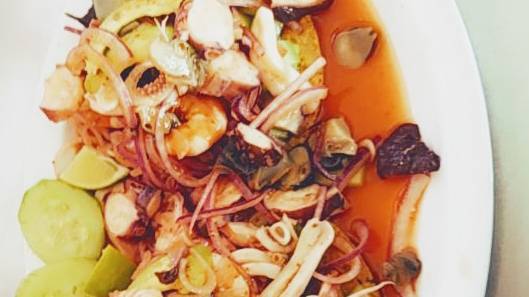 Tacos y mariscos el tacon tento | restaurant | 3514 E McDowell Rd, Phoenix, AZ 85008, USA | 6022253849 OR +1 602-225-3849