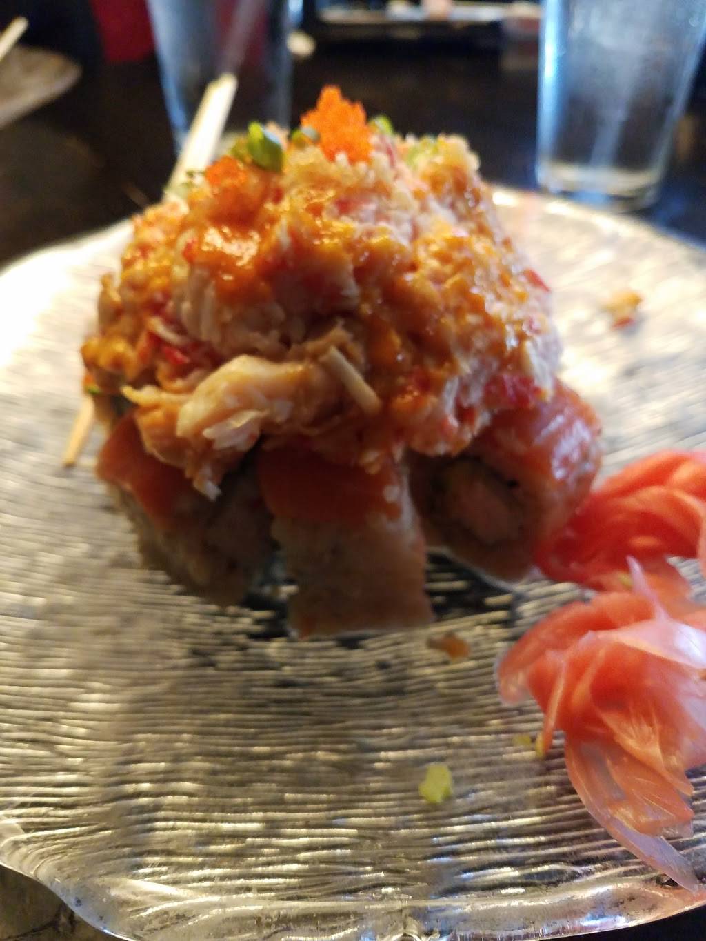 Saii Asian Bistro and Sushi Bar | restaurant | 6900 N May Ave suite 7B, Oklahoma City, OK 73116, USA | 4057027244 OR +1 405-702-7244