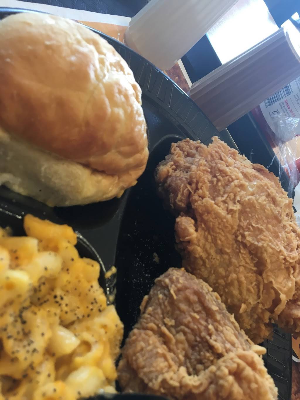 Golden Chick | meal takeaway | 2824 Spears Rd, Houston, TX 77067, USA | 8329551549 OR +1 832-955-1549