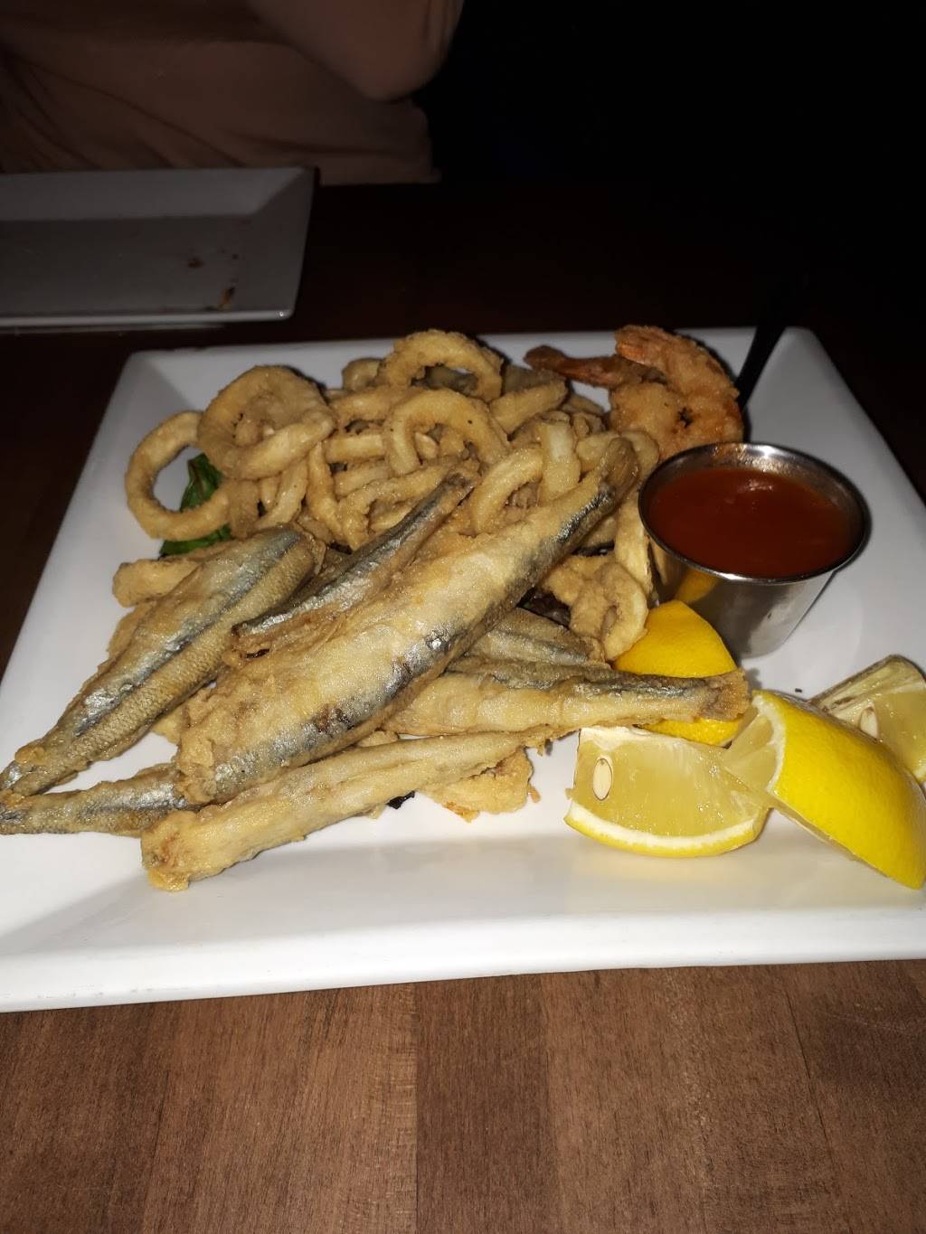 Trattoria Il Ritrovo | restaurant | 2895 Rue Fleury E, Montréal, QC H2B 1M1, Canada | 5143839097 OR +1 514-383-9097