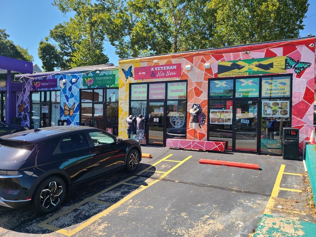 Back A Yaad Grill LLC | restaurant | 125 S 2nd St Suite 5, Branson, MO 65616, USA | 4175441280 OR +1 417-544-1280