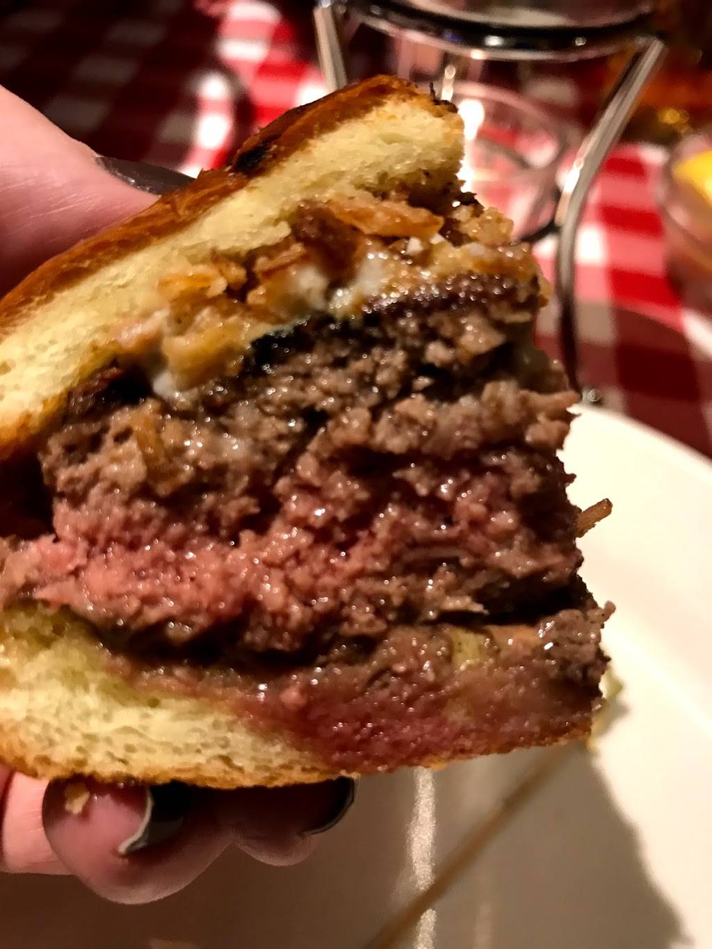 Crab Cellar | restaurant | 1962 N Halsted St, Chicago, IL 60614, USA | 7732481737 OR +1 773-248-1737