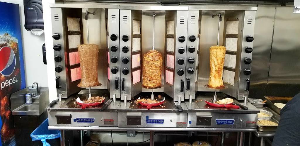 Pete The Greek | restaurant | 728 Old Bethpage Rd, Old Bethpage, NY 11804, USA | 5163874976 OR +1 516-387-4976