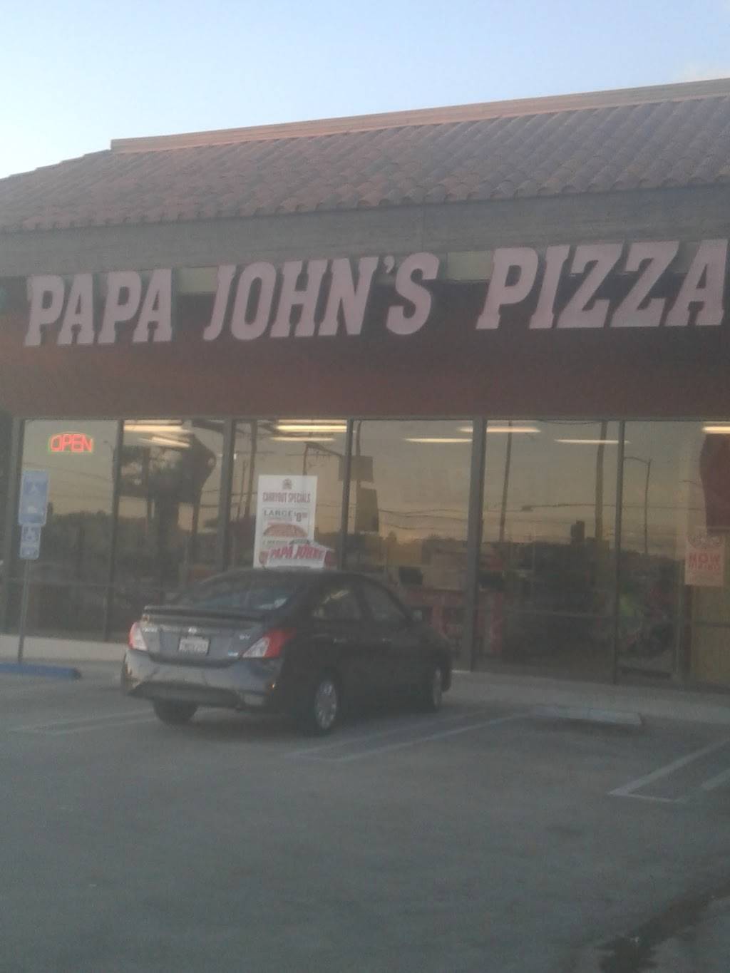 Papa Johns Pizza | restaurant | 5608 Laurel Canyon Blvd, North Hollywood, CA 91607, USA | 8189858484 OR +1 818-985-8484