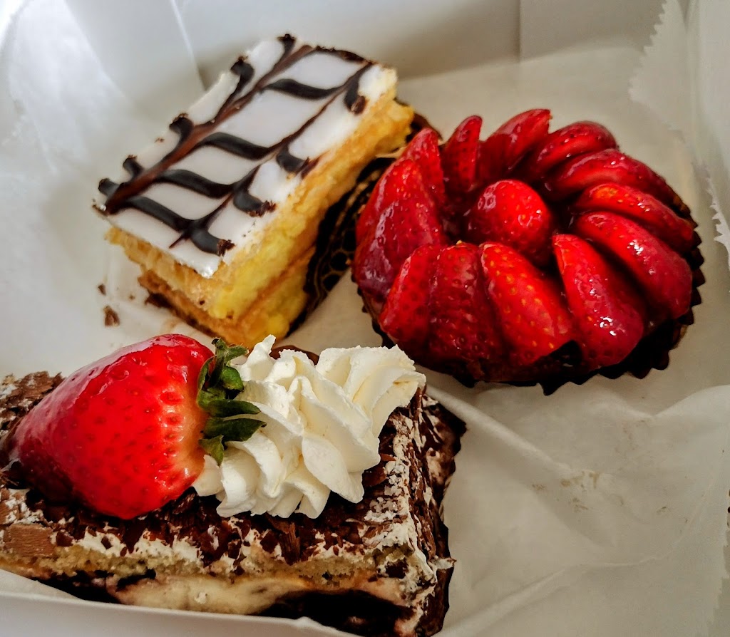 French Pastry Shop & Restaurant | bakery | 100 E San Francisco St, Santa Fe, NM 87501, USA | 5059836697 OR +1 505-983-6697